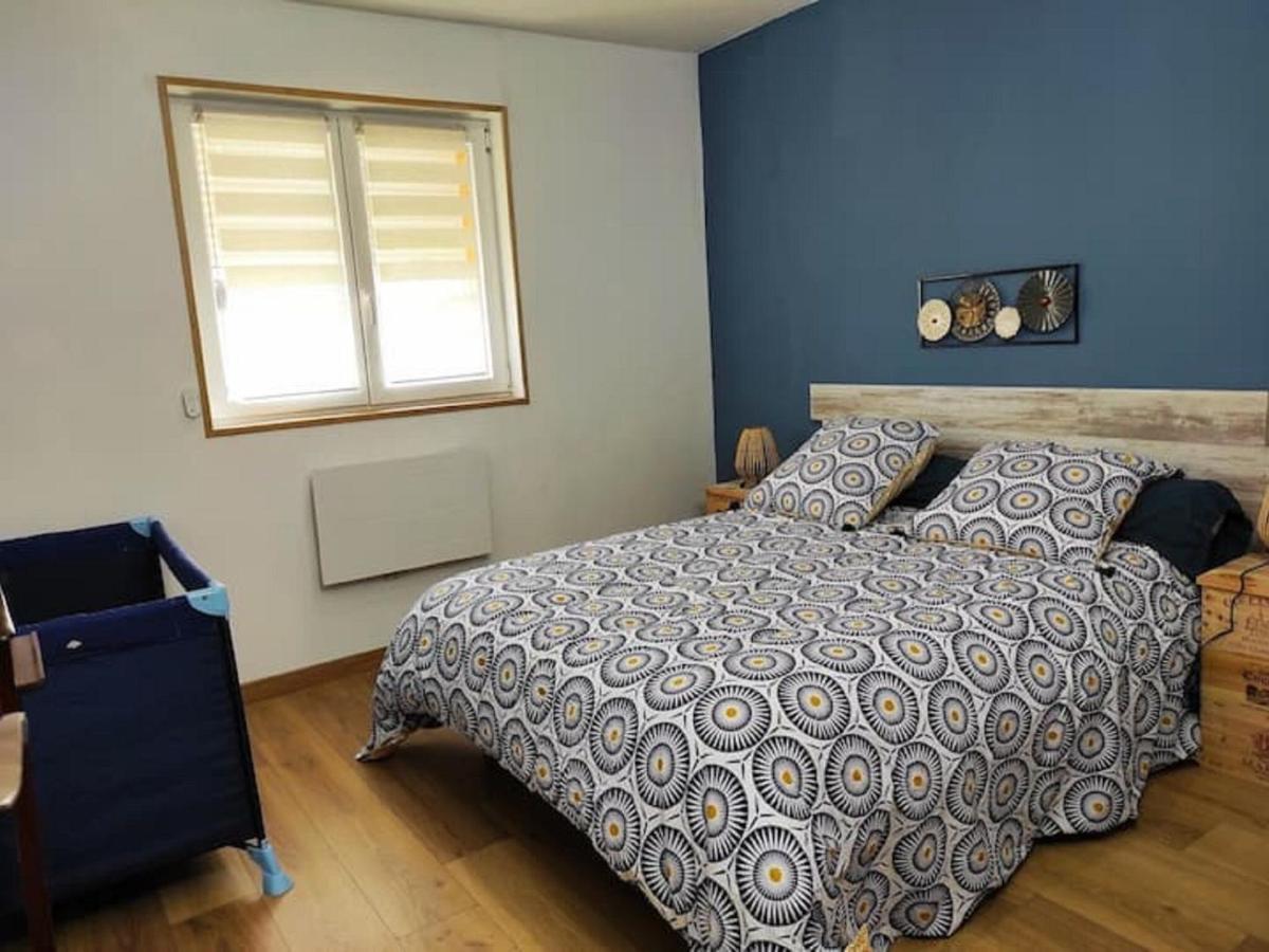 Cozy Holiday Home In Givonne المظهر الخارجي الصورة